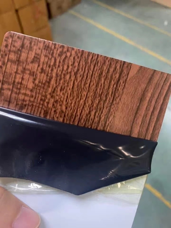 チェリーのカシの内壁の装飾のためのアルミニウム プラスチック パネルのクルミ木色