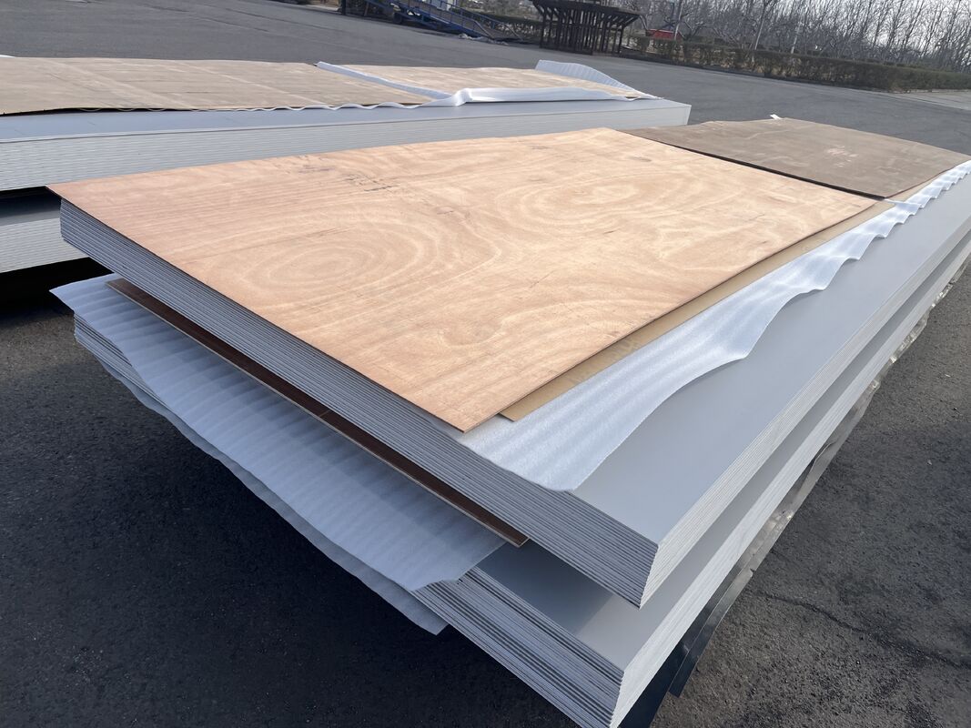 FR A2級 PVDF コーティング 防火 ALUDONG アルミニウム複合板 建物用 4mm 厚さ